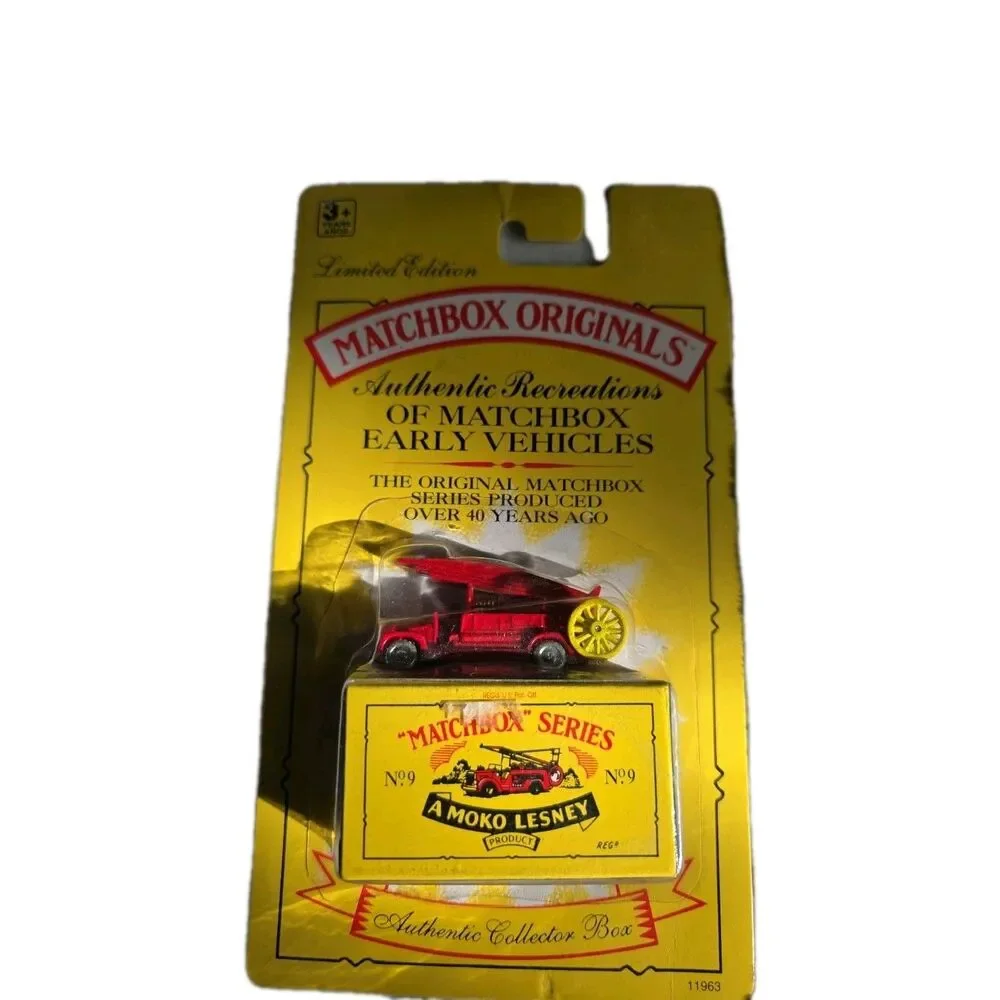 Matchbox Originals Moko Lesney Recreation No. 9 Fire Engine Limited Edition